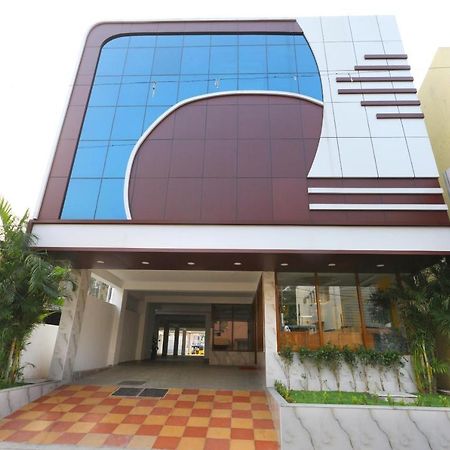 Fabexpress Nk Exotica Hotel Chennai Eksteriør billede